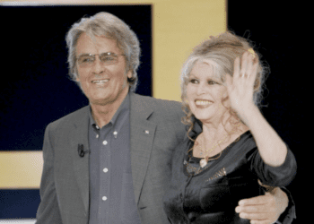 Brigitte Bardot : après la mort d’Alain Delon, elle tient des propos contradictoires sur ses dernières volontés 4 Brigitte Bardot : après la mort d’Alain Delon, elle tient des propos contradictoires sur ses dernières volontés Brigitte Bardot : après la mort d’Alain Delon, elle tient des propos contradictoires sur ses dernières volontés
