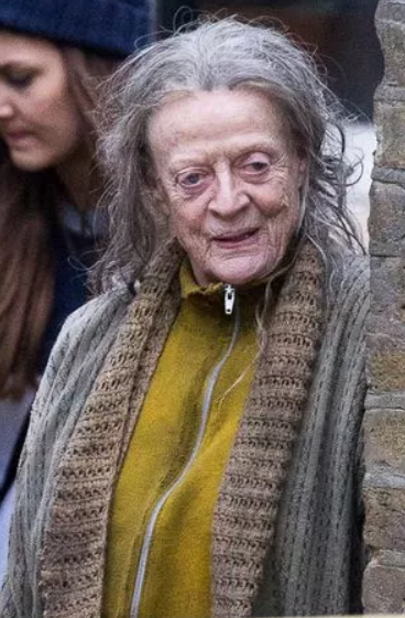 Capture decran 2024 09 27 150355 Maggie Smith