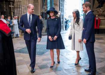 Prince Harry et prince William : ce rôle qu’a joué la reine Elizabeth II dans la brouille entre les deux frères 15 Prince Harry et prince William : ce rôle qu’a joué la reine Elizabeth II dans la brouille entre les deux frères Prince Harry et prince William : ce rôle qu’a joué la reine Elizabeth II dans la brouille entre les deux frères