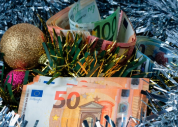 Prime de Noël : qui sont les Français concernés par cette aide pouvant atteindre 500 € ? 11 Prime de Noël : qui sont les Français concernés par cette aide pouvant atteindre 500 € ? Prime de Noël : qui sont les Français concernés par cette aide pouvant atteindre 500 € ?