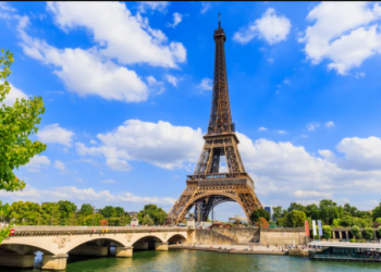 Peu de Français connaissent ce secret bien caché de la Tour Eiffel