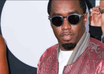 P. Diddy en lien avec le suspect d’un meurtre tristement célèbre, les sombres révélations de l’enquête sur le trafic se*uel 13 P. Diddy en lien avec le suspect d’un meurtre tristement célèbre, les sombres révélations de l’enquête sur le trafic se*uel P. Diddy en lien avec le suspect d’un meurtre tristement célèbre, les sombres révélations de l’enquête sur le trafic se*uel