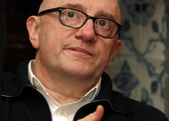 Obsèques de Michel Blanc : cette grande absente de la cérémonie, star du Splendid et des Bronzés 5 Obsèques de Michel Blanc : cette grande absente de la cérémonie, star du Splendid et des Bronzés Obsèques de Michel Blanc : cette grande absente de la cérémonie, star du Splendid et des Bronzés