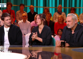 "Fallait bien croûter madame !" : Gilles Lellouche répond sans prendre de gants à Léa Salamé après une séquence malaisante 12 "Fallait bien croûter madame !" : Gilles Lellouche répond sans prendre de gants à Léa Salamé après une séquence malaisante « Fallait bien croûter madame ! » : Gilles Lellouche répond sans prendre de gants à Léa Salamé après une séquence malaisante