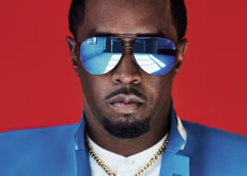 P. Diddy: derrière les barreaux, il publie un premier message qui prend tout le monde de court 9 P. Diddy: derrière les barreaux, il publie un premier message qui prend tout le monde de court P. Diddy: derrière les barreaux, il publie un premier message qui prend tout le monde de court