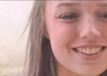 Mort de Lina : sa mère "atterrée" par l’horrible dénouement, ses quelques mots brisent le coeur 16 Mort de Lina : sa mère "atterrée" par l’horrible dénouement, ses quelques mots brisent le coeur Mort de Lina : ce SMS glaçant reçu par une amie, « j’ai regardé sur internet, je n’aurais pas dû »