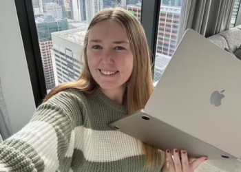 Elle gagne 140 000 euros par an grâce à ce job méconnu qui ne demande aucun diplôme 4 Elle gagne 140 000 euros par an grâce à ce job méconnu qui ne demande aucun diplôme Elle gagne 140 000 euros par an grâce à ce job méconnu qui ne demande aucun diplôme