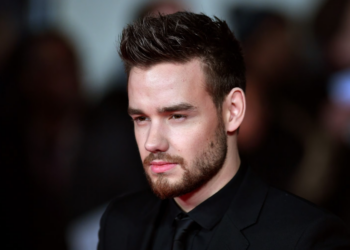 Mort de Liam Payne : cette importante somme d’argent offerte par le chanteur à une inconnue quelques heures avant le drame 1 Mort de Liam Payne : cette importante somme d’argent offerte par le chanteur à une inconnue quelques heures avant le drame Mort de Liam Payne : cette importante somme d’argent offerte par le chanteur à une inconnue quelques heures avant le drame