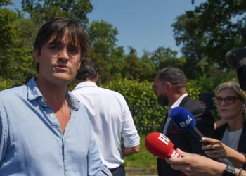 Mort d’Alain Delon : Alain-Fabien piqué au vif en direct, cette question intime qui l’a gêné