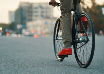 Cycliste tué à Paris : le conducteur se décrit comme un homme “trop gentil” qui a été “terrorisé” par Paul Varry