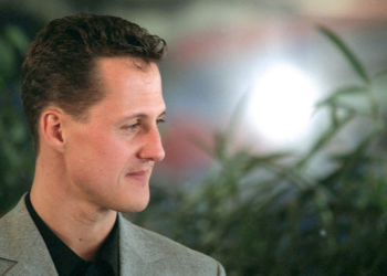 « Je n’aurais pas fait ça » : l’ex-manager de Michael Schumacher critique vertement le choix fort de sa fille Gina
