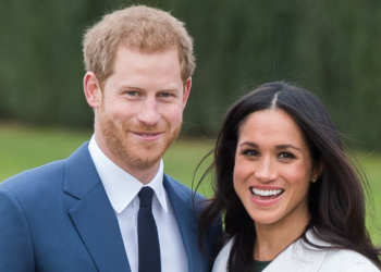 « Le couple prend des chemins différents » : Harry et Meghan séparés ? Une nouvelle apparition de l'actrice fait débat 12 « Le couple prend des chemins différents » : Harry et Meghan séparés ? Une nouvelle apparition de l'actrice fait débat « Le couple prend des chemins différents » : Harry et Meghan séparés ? Une nouvelle apparition de l’actrice fait débat