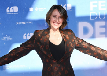 “Depuis la mort de Delon…” : Alexia Laroche-Joubert met les pieds dans le plat face à Léa Salamé 14 “Depuis la mort de Delon…” : Alexia Laroche-Joubert met les pieds dans le plat face à Léa Salamé “Depuis la mort de Delon…” : Alexia Laroche-Joubert met les pieds dans le plat face à Léa Salamé