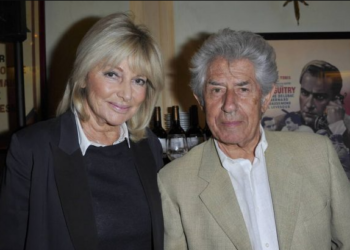 Philippe Gildas : "Je savais déjà...", ces révélations déchirantes de sa femme Maryse sur ses derniers mois 11 Philippe Gildas : "Je savais déjà...", ces révélations déchirantes de sa femme Maryse sur ses derniers mois Philippe Gildas : « Je savais déjà… », ces révélations déchirantes de sa femme Maryse sur ses derniers mois