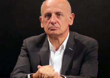 Johnny Hallyday : “de l’inquiétude et…”, Jean-Michel Aphatie marqué à jamais par leur rencontre