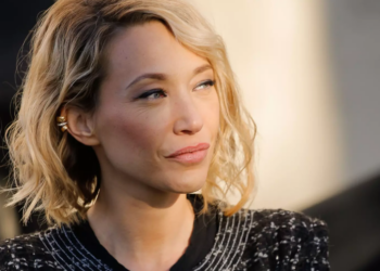 « Je suis si triste » : Laura Smet en deuil, elle rend hommage à une personne chère à son cœur