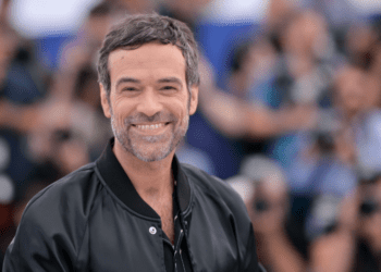 Une part manquante : Romain Duris parle-t-il réellement le japonais comme dans le film ? Il répond dans C à vous (ZAPTV)