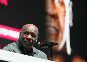 Boxe: Mike Tyson sort du silence au lendemain de sa défaite contre Jake Paul et fait des révélations sur sa santé 12 Boxe: Mike Tyson sort du silence au lendemain de sa défaite contre Jake Paul et fait des révélations sur sa santé Boxe: Mike Tyson sort du silence au lendemain de sa défaite contre Jake Paul et fait des révélations sur sa santé