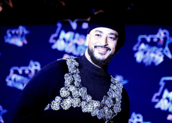 Slimane accusé: ce geste obscène que son frère aurait stoppé à la dernière seconde 8 Slimane accusé: ce geste obscène que son frère aurait stoppé à la dernière seconde Slimane accusé: ce geste obscène que son frère aurait stoppé à la dernière seconde