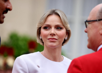 Charlene de Monaco : éblouissante en robe de bal, elle fait confiance à la marque préférée de Brigitte Macron