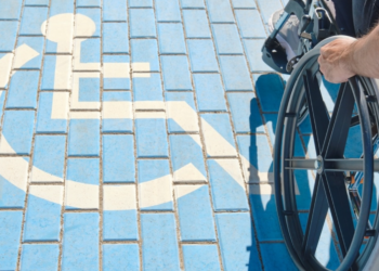 RSA et AAH : les montants sont-ils vraiment trop élevés ? Découvrez ce que touchent les bénéficiaires en moyenne