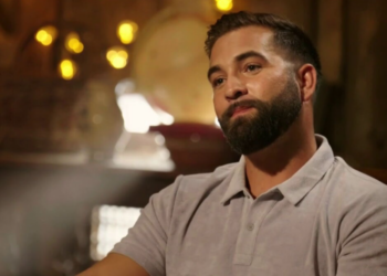 “Les gens avaient une petite crainte de nous” : Kendji Girac revient sur son enfance en tant que gitan (ZAPTV)