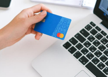 Pourquoi les chiffres sur votre carte bancaire sont appelés à disparaître