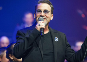 « La patronne, c’est elle » : les tendres confidences de Florent Pagny sur sa femme Azucena Caamano 13 « La patronne, c’est elle » : les tendres confidences de Florent Pagny sur sa femme Azucena Caamano « La patronne, c’est elle » : les tendres confidences de Florent Pagny sur sa femme Azucena Caamano