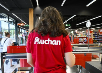 Auchan piraté : quels risques pour les clients victimes du vol de données ? 9 Auchan piraté : quels risques pour les clients victimes du vol de données ? Auchan piraté : quels risques pour les clients victimes du vol de données ?
