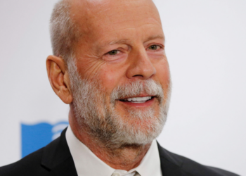 Bruce Willis atteint de démence : ses filles Tallulah et Scout postent des photos touchantes pour Thanksgiving 14 Bruce Willis atteint de démence : ses filles Tallulah et Scout postent des photos touchantes pour Thanksgiving Bruce Willis atteint de démence : ses filles Tallulah et Scout postent des photos touchantes pour Thanksgiving