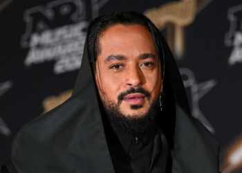 Slimane accusé: rarissime message depuis le début de l’affaire, mais ce n’est pas ce qu’on croit 1 Slimane accusé: rarissime message depuis le début de l’affaire, mais ce n’est pas ce qu’on croit Slimane accusé: rarissime message depuis le début de l’affaire, mais ce n’est pas ce qu’on croit