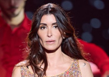 "C’est très intime ce que je vais dire" : très émue, Jenifer fait une révélation crève-coeur sur sa vie privée 16 "C’est très intime ce que je vais dire" : très émue, Jenifer fait une révélation crève-coeur sur sa vie privée « C’est très intime ce que je vais dire » : très émue, Jenifer fait une révélation crève-coeur sur sa vie privée
