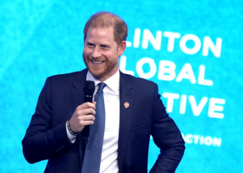 Prince Harry moqué à cause de cette coïncidence extrêmement gênante en rapport avec Meghan Markle 12 Prince Harry moqué à cause de cette coïncidence extrêmement gênante en rapport avec Meghan Markle Prince Harry moqué à cause de cette coïncidence extrêmement gênante en rapport avec Meghan Markle