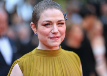 L'actrice Émilie Dequenne dit combattre un cancer de plus en plus agressif 2 L'actrice Émilie Dequenne dit combattre un cancer de plus en plus agressif L’actrice Émilie Dequenne dit combattre un cancer de plus en plus agressif