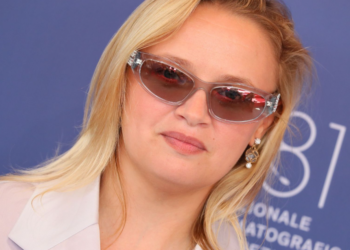 Sara Forestier dépose une deuxième plainte contre Nicolas Duvauchelle 6 Sara Forestier dépose une deuxième plainte contre Nicolas Duvauchelle Sara Forestier dépose une deuxième plainte contre Nicolas Duvauchelle