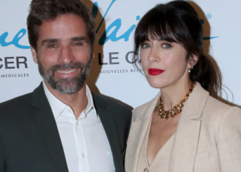 Nolwenn Leroy et son compagnon Arnaud Clément : rare apparition publique, la chanteuse s'éclate avec un autre chanteur 7 Nolwenn Leroy et son compagnon Arnaud Clément : rare apparition publique, la chanteuse s'éclate avec un autre chanteur Nolwenn Leroy et son compagnon Arnaud Clément : rare apparition publique, la chanteuse s’éclate avec un autre chanteur