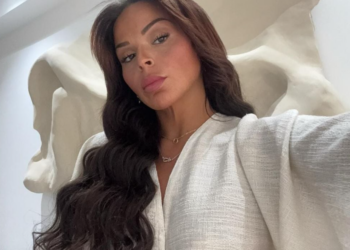 "J'ai perdu tout ce poids pour me faire tromper ?" : Sarah Fraisou séparée de son chéri footballeur, elle fait ses valises et balance ! 4 "J'ai perdu tout ce poids pour me faire tromper ?" : Sarah Fraisou séparée de son chéri footballeur, elle fait ses valises et balance ! « J’ai perdu tout ce poids pour me faire tromper ? » : Sarah Fraisou séparée de son chéri footballeur, elle fait ses valises et balance !