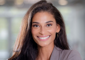 Tatiana Silva enceinte de son premier enfant : silhouette parfaite et ventre de plus en plus arrondi, la star de TF1 sublime (PHOTO)