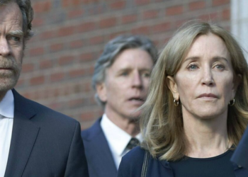 Felicity Huffman : ce scandale qui a mené la star de Desperate Housewives en prison