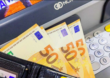 Vider son compte courant avant la fin du mois : l’astuce incontournable pour optimiser votre budget