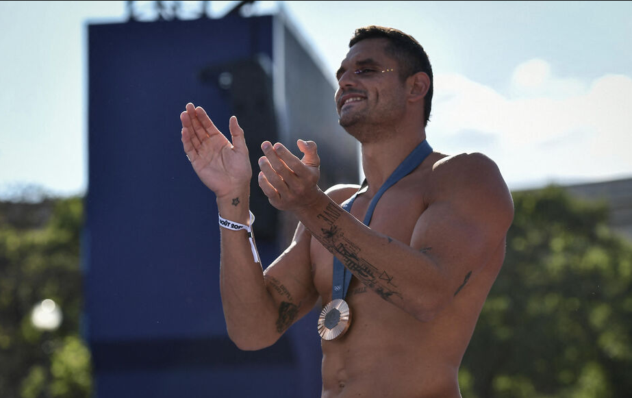 Capture decran 2024 12 05 200657 Florent Manaudou