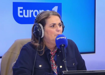 « Je t’emm*rde » : Valérie Benaïm sort de ses gonds sur le plateau de Cyril Hanouna
