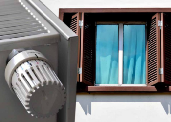 Fermer vos volets à ce moment est la clé pour maximiser vos économies de chauffage 11 Fermer vos volets à ce moment est la clé pour maximiser vos économies de chauffage Fermer vos volets à ce moment est la clé pour maximiser vos économies de chauffage