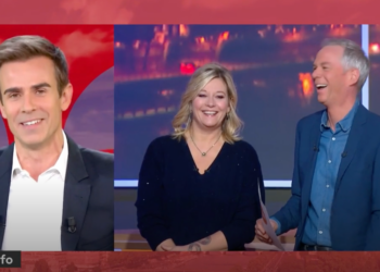Jean-Baptiste Marteau taquiné, Flavie Flament et Julien Arnaud balancent un dossier dans Télématin : “Un grand moment de télévision” 16 Jean-Baptiste Marteau taquiné, Flavie Flament et Julien Arnaud balancent un dossier dans Télématin : “Un grand moment de télévision” Jean-Baptiste Marteau taquiné, Flavie Flament et Julien Arnaud balancent un dossier dans Télématin : “Un grand moment de télévision”