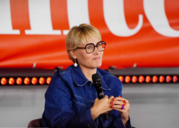 "Une enfant qui a été abusée" : Judith Godrèche apporte son soutien à Adèle Haenel 15 "Une enfant qui a été abusée" : Judith Godrèche apporte son soutien à Adèle Haenel « Une enfant qui a été abusée » : Judith Godrèche apporte son soutien à Adèle Haenel