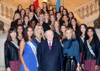 Miss France 2025 : découvrez le salaire énorme prévu pour la future gagnante 18 Miss France 2025 : découvrez le salaire énorme prévu pour la future gagnante Miss France 2025 : découvrez le salaire énorme prévu pour la future gagnante