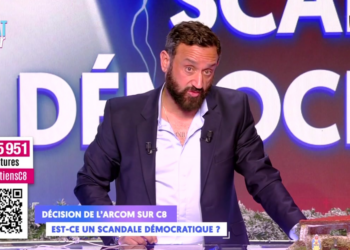 Cyril Hanouna : “Entre 10 et 15 millions”, l’animateur lâche un (gros) détail sur l’étendue de sa fortune 8 Cyril Hanouna : “Entre 10 et 15 millions”, l’animateur lâche un (gros) détail sur l’étendue de sa fortune Cyril Hanouna : “Entre 10 et 15 millions”, l’animateur lâche un (gros) détail sur l’étendue de sa fortune