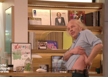 « J’ai pris rendez-vous chez le dermato » : Philippe Katerine dévoile les séquelles que lui a laissé sa prestation à la cérémonie d’ouverture des JO (ZAPTV)