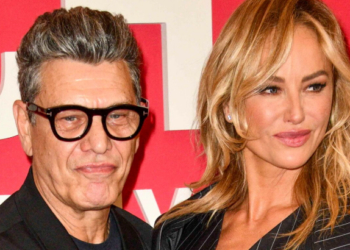 Adriana Karembeu demandée en mariage par Marc Lavoine ? Cette raison pour laquelle elle aurait catégoriquement refusé 10 Adriana Karembeu demandée en mariage par Marc Lavoine ? Cette raison pour laquelle elle aurait catégoriquement refusé Adriana Karembeu demandée en mariage par Marc Lavoine ? Cette raison pour laquelle elle aurait catégoriquement refusé