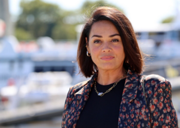 Lola Dewaere : ses confidences sur sa mère à qui elle ne parle plus mais dont elle “assure la sécurité financière”